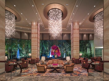 Lobby and lounge area of Shangri-la EDSA Hotel