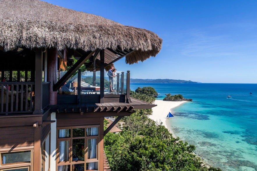 Couple in Shangri-La Boracay Resort & Spa Tree House Villas Couple in Shangri-La Boracay Resort & Spa Tree House Villas