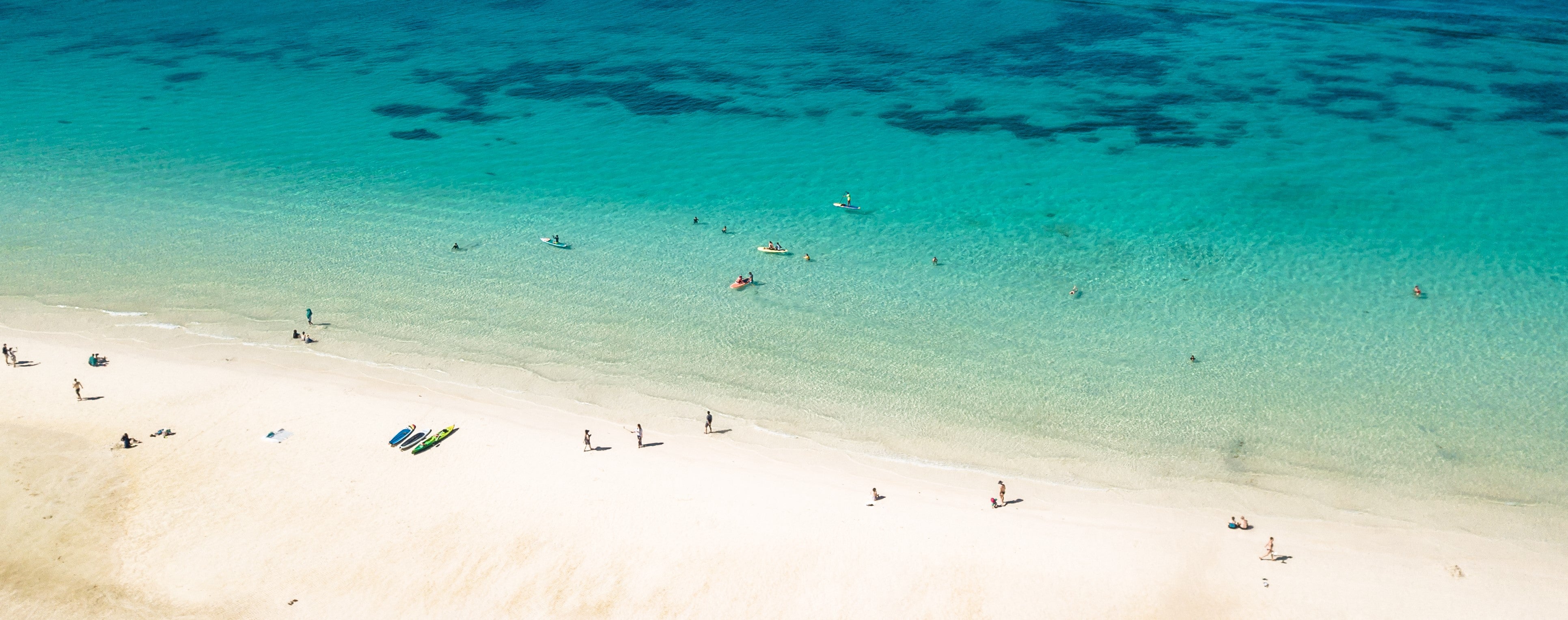 Aerial view of Boracay's White Beach1.jpg