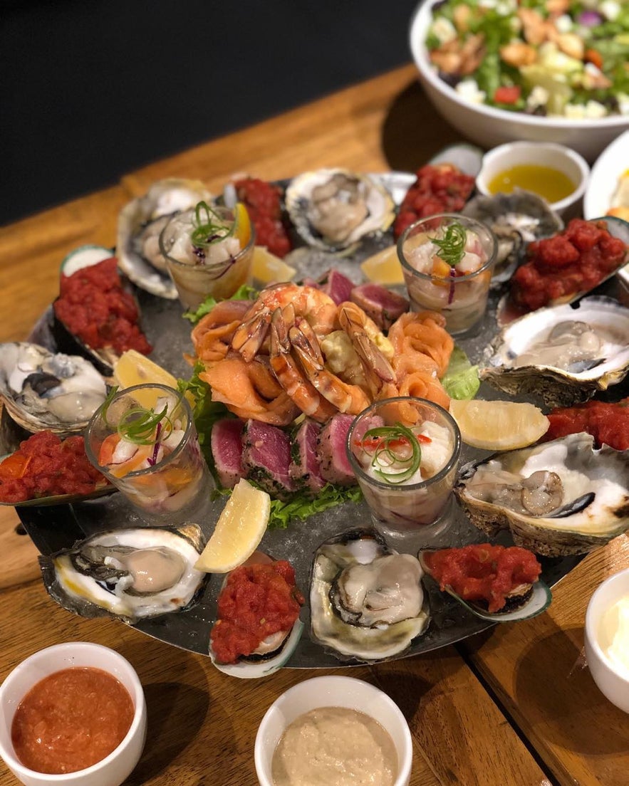 Los Indios Bravos' seafood platter Los Indios Bravos' seafood platter