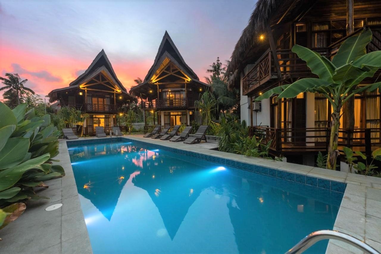 Poolside of Bulan Villas