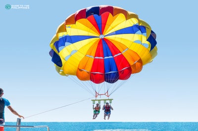 Parasailing experience in Boracay