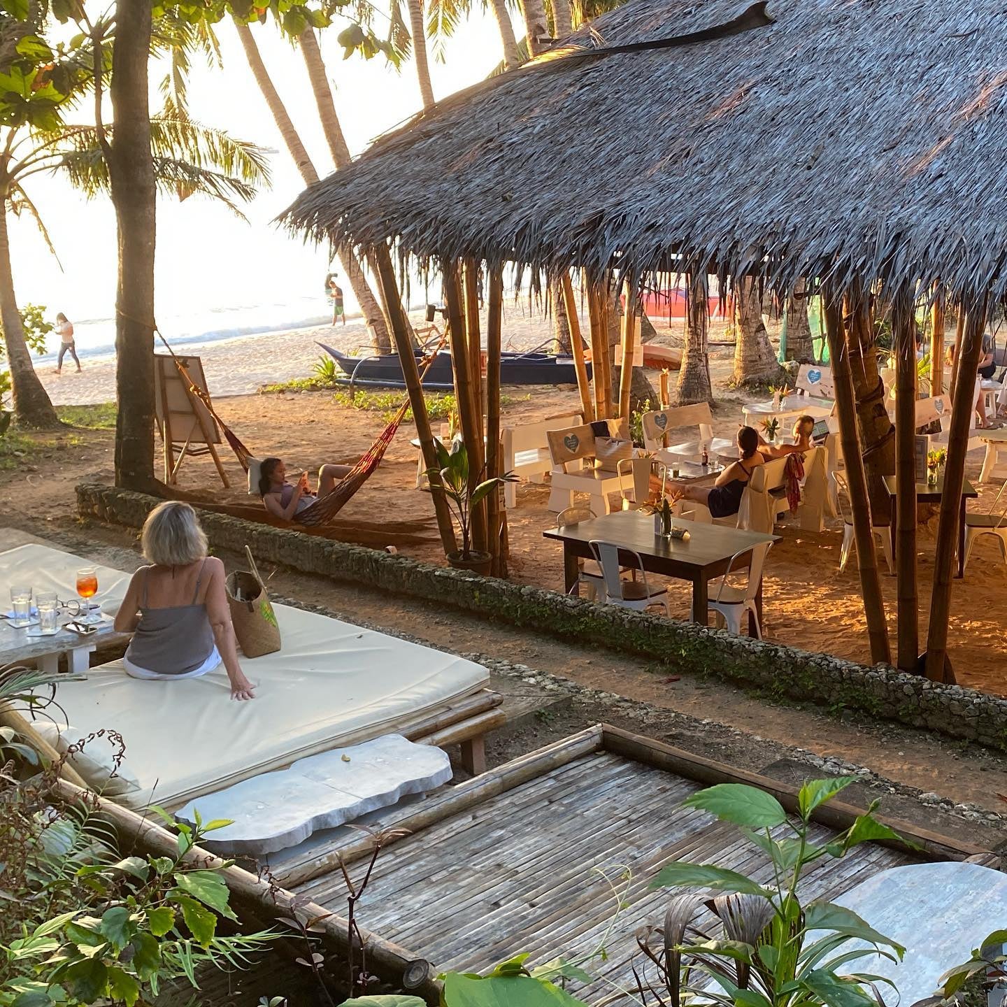 Alfresco seating at DiniBeach Bar