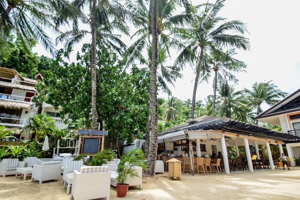 Exterior of Mama's Fish House