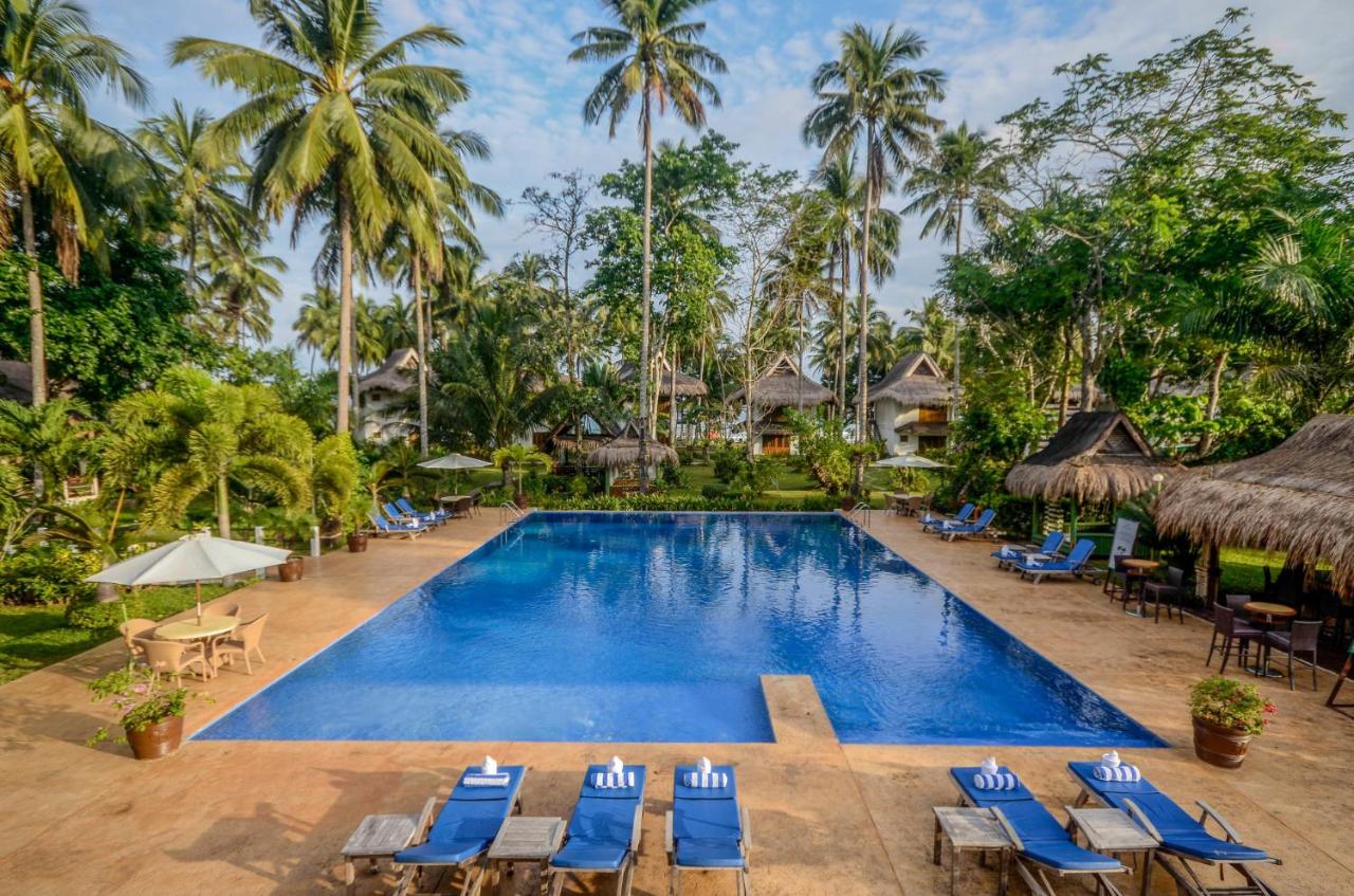 Daluyon Beach and Mountain Resort's outdoor pool