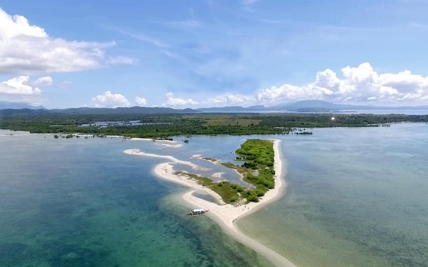 Aerial view of Panumbagan Sandbar Aerial view of Panumbagan Sandbar