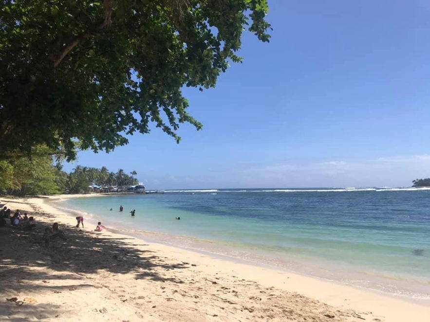 Shoreline of Cagwait White Beach Shoreline of Cagwait White Beach