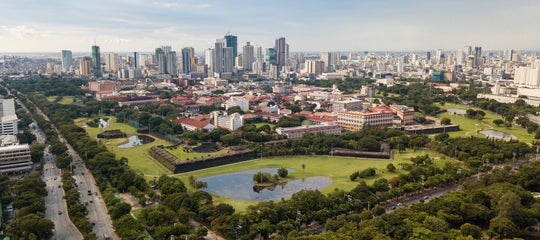 Aerial view of buildings in Manila City.jpg