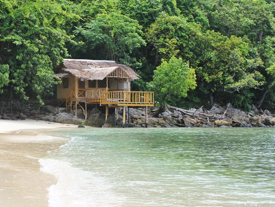 A water cottage in Blue Cove Island Resort A water cottage in Blue Cove Island Resort
