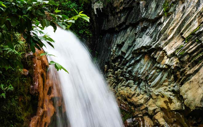 Top Cold & Hot Spring Tours in the Philippines | Guide to the Philippines