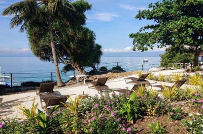 Garden facing Moalboal Beach at Cebu Seaview Dive Resort