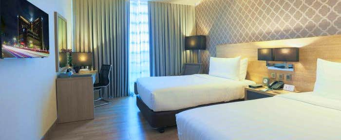 Incredible 4-Day Cebu Island Province Tour Package at Bai Hotel with Local Flights