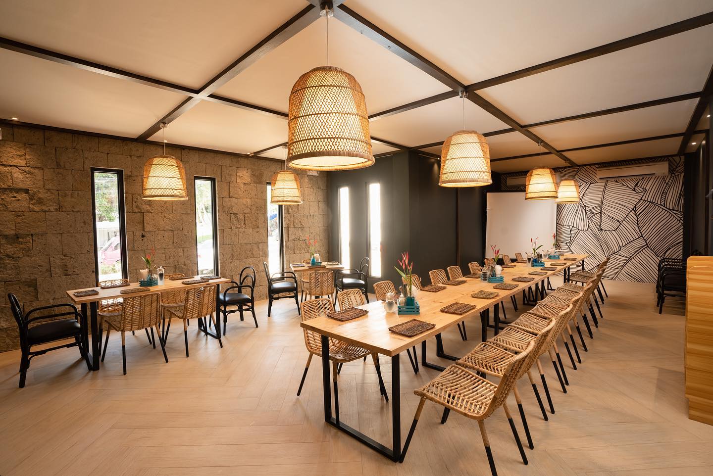 House of Lechon's interior