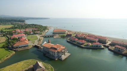 15 Best Historic Hotels in the Philippines: Oldest Hotels &amp; Ancestral Houses to Stay In