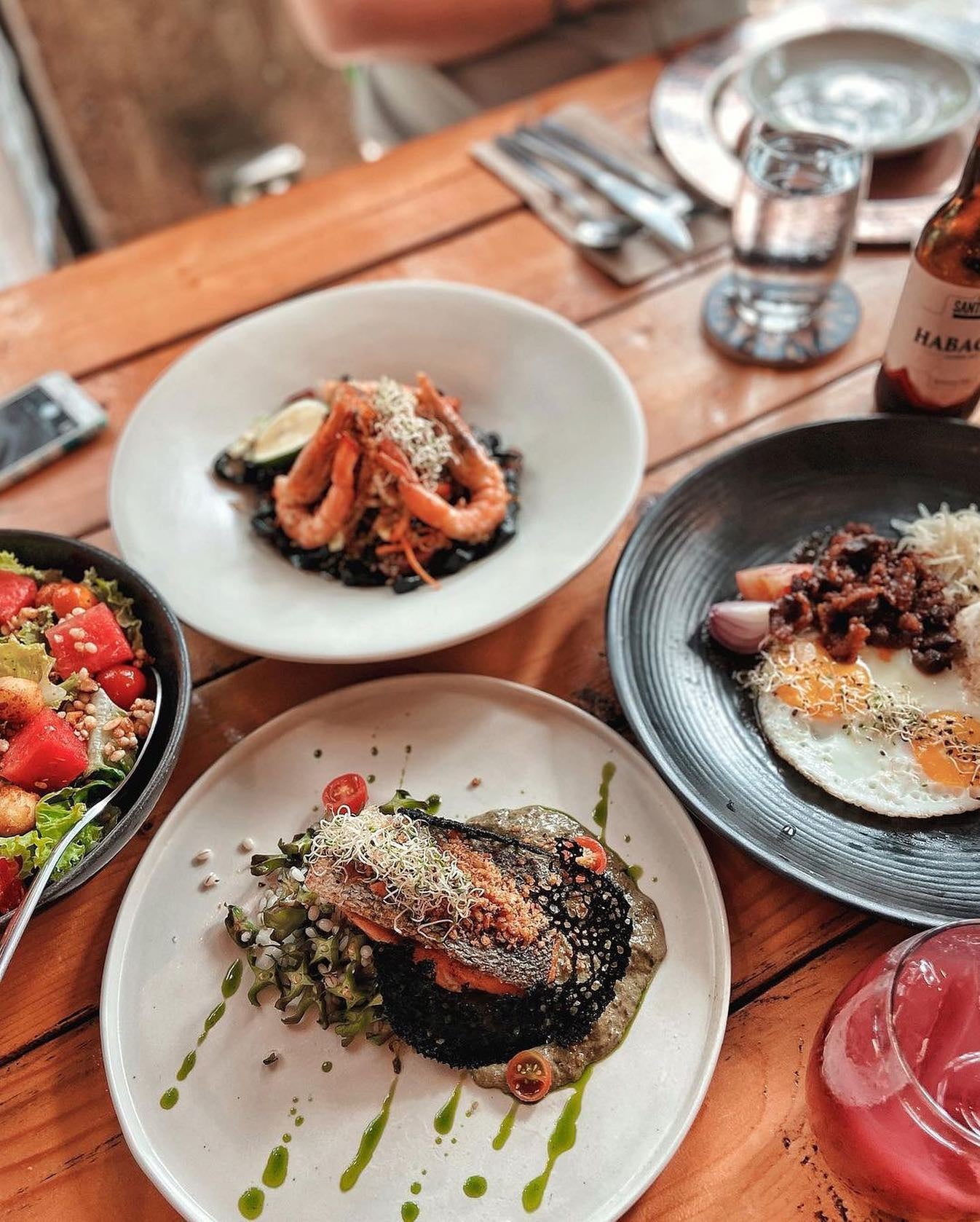 Dishes served at Burrow Cafe