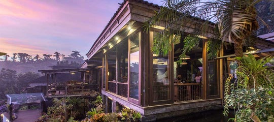 Tahanan Bistro's exterior.jpg