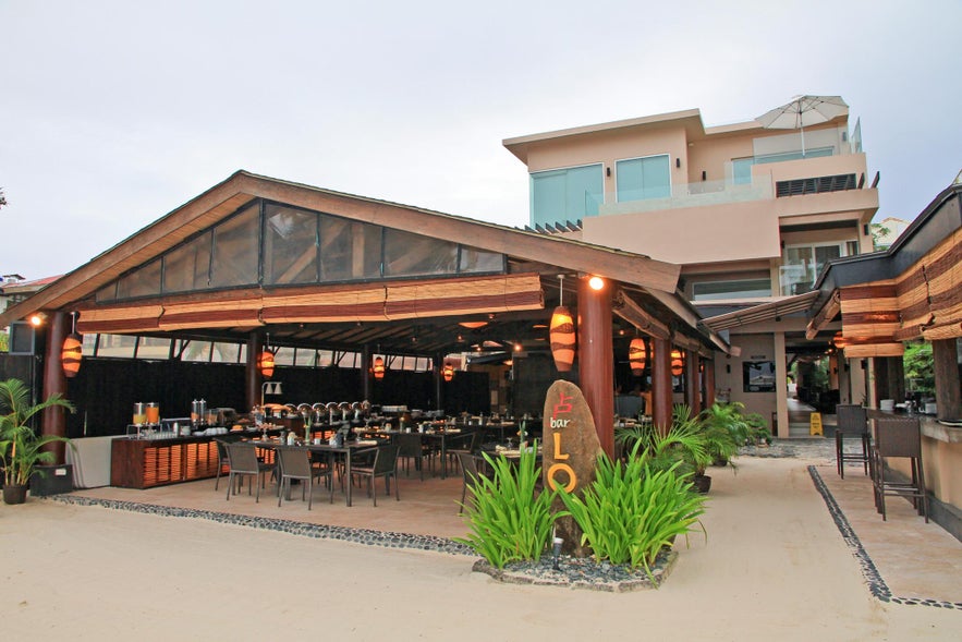 Two Seasons Boracay Resort's beachside restaurant and entrance Two Seasons Boracay Resort's beachside restaurant and entrance