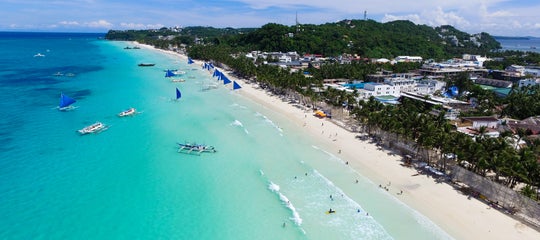TopBanner_White Beach.jpg