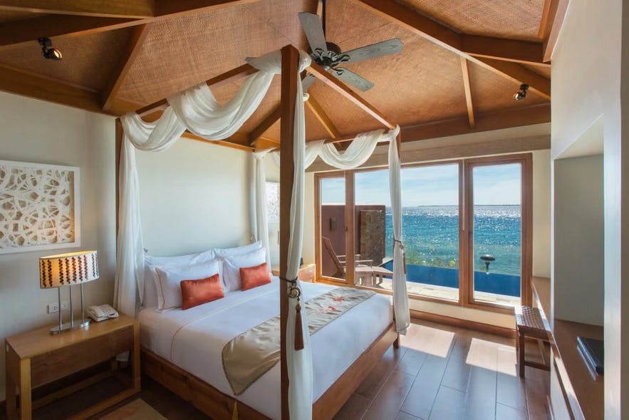 29 Best Luxury Resorts & Hotels in the Philippines: 5-Star, Most Expensive, Exclusive Islands 29 Best Luxury Resorts & Hotels in the Philippines: 5-Star, Most Expensive, Exclusive Islands