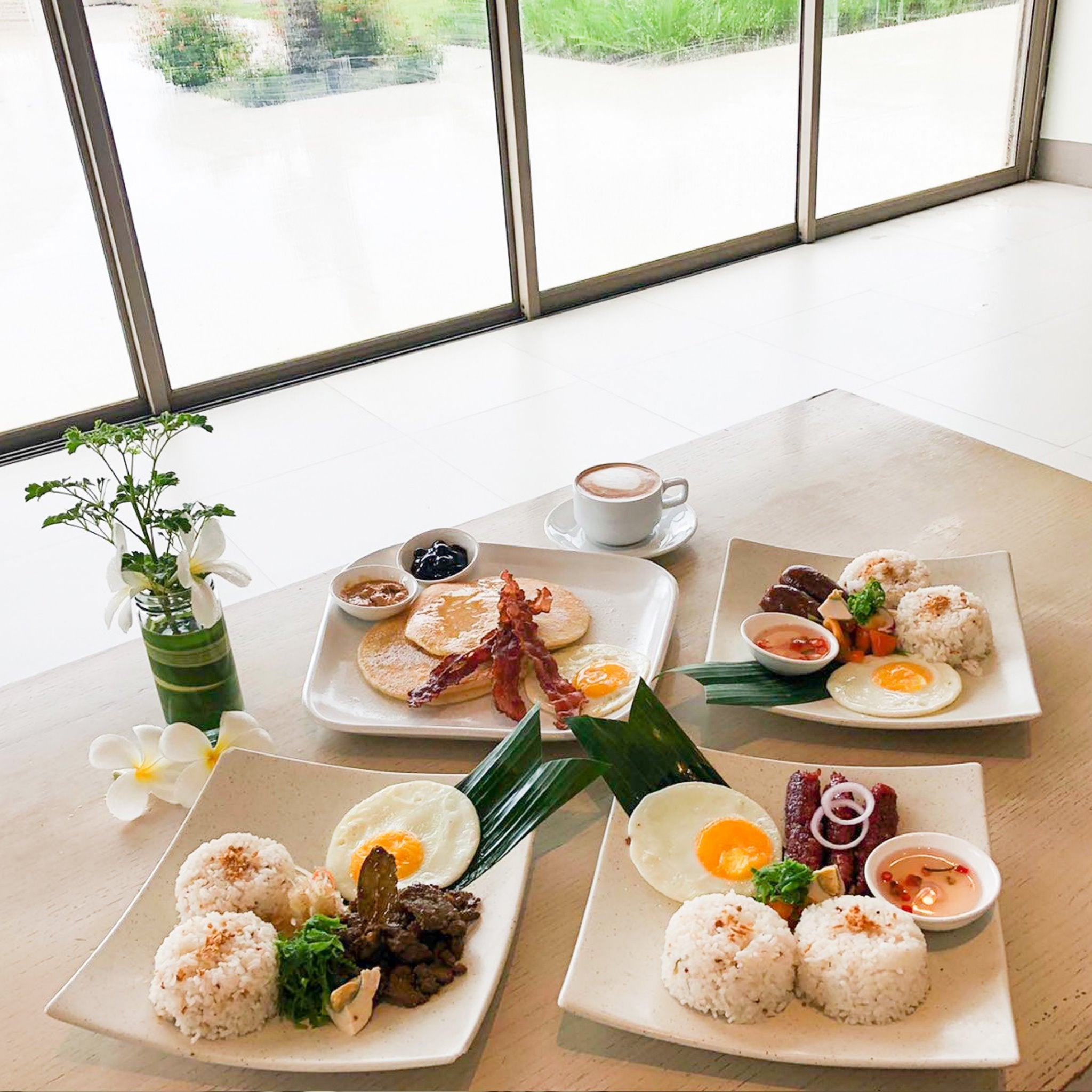 The Beach House at Costa Pacifica food