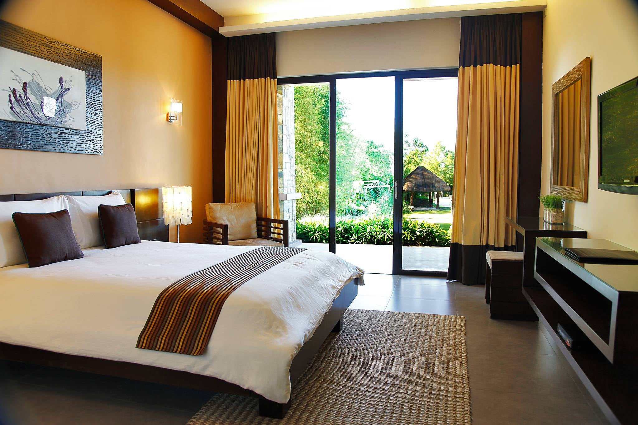 El Masfino Hotel and Resort in Bulacan