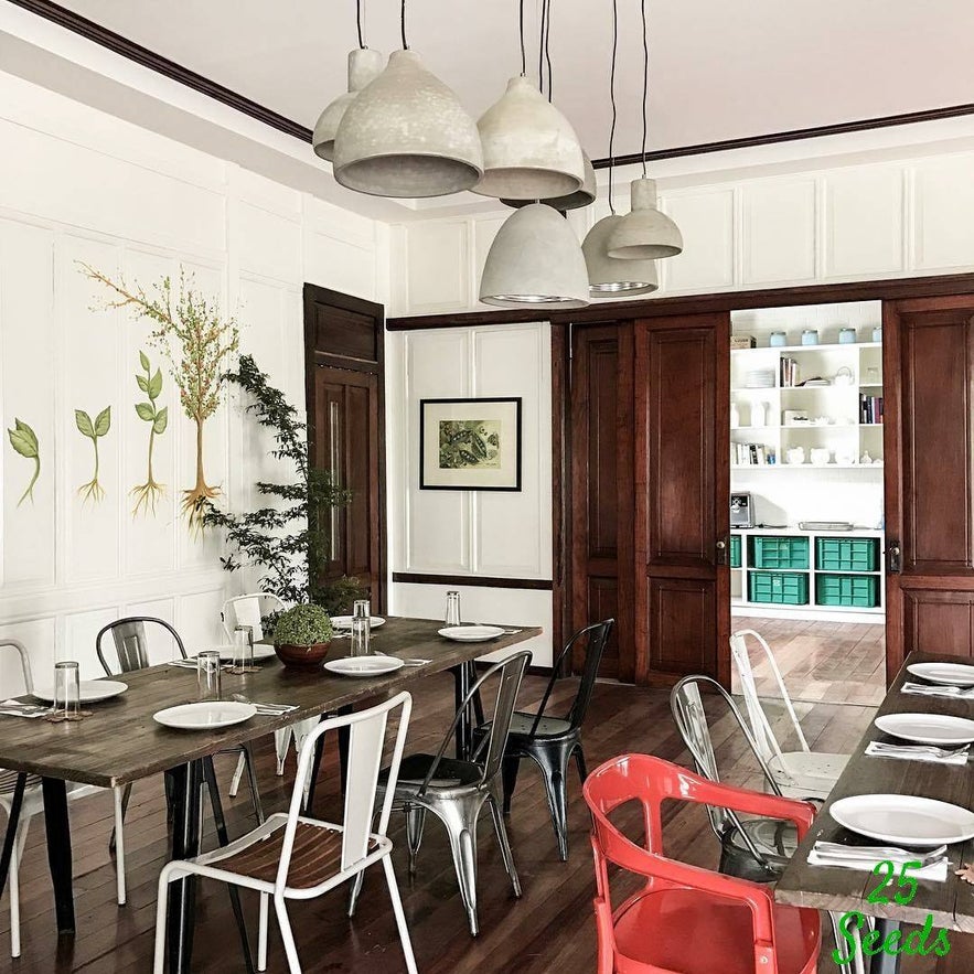 25 seeds interior 25 seeds interior