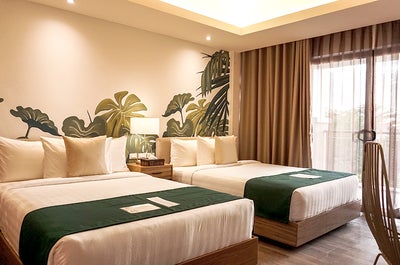 2D1N La Union Package | Aureo Hotel with Breakfast