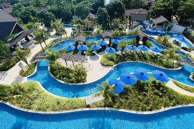 2D1N La Union Package | Aureo Hotel with Breakfast