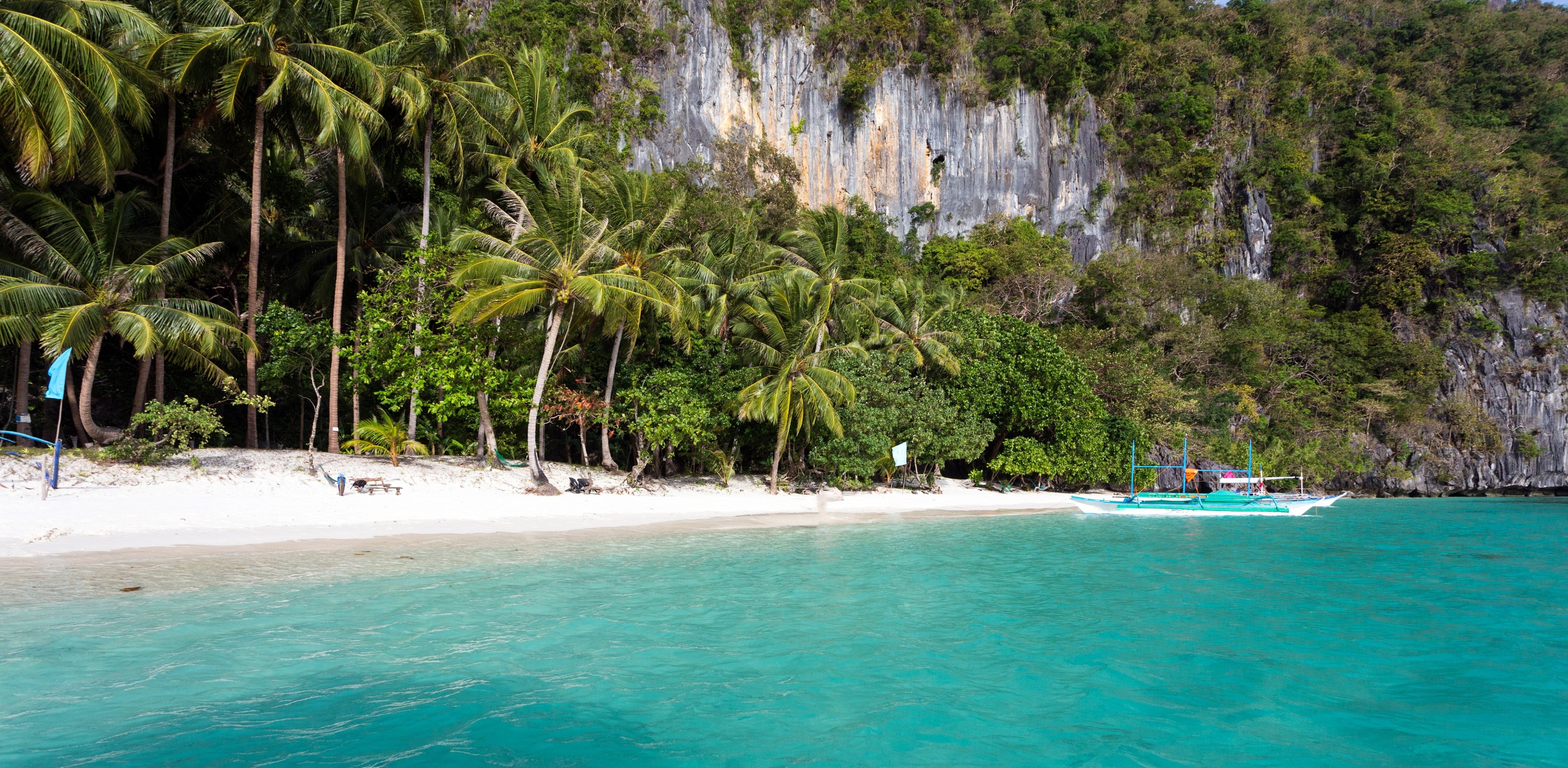El Nido island hopping.jpg