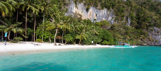 El Nido island hopping.jpg