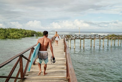 Siargao Surfing Lesson with Surf Board & Instructor at Cloud 9