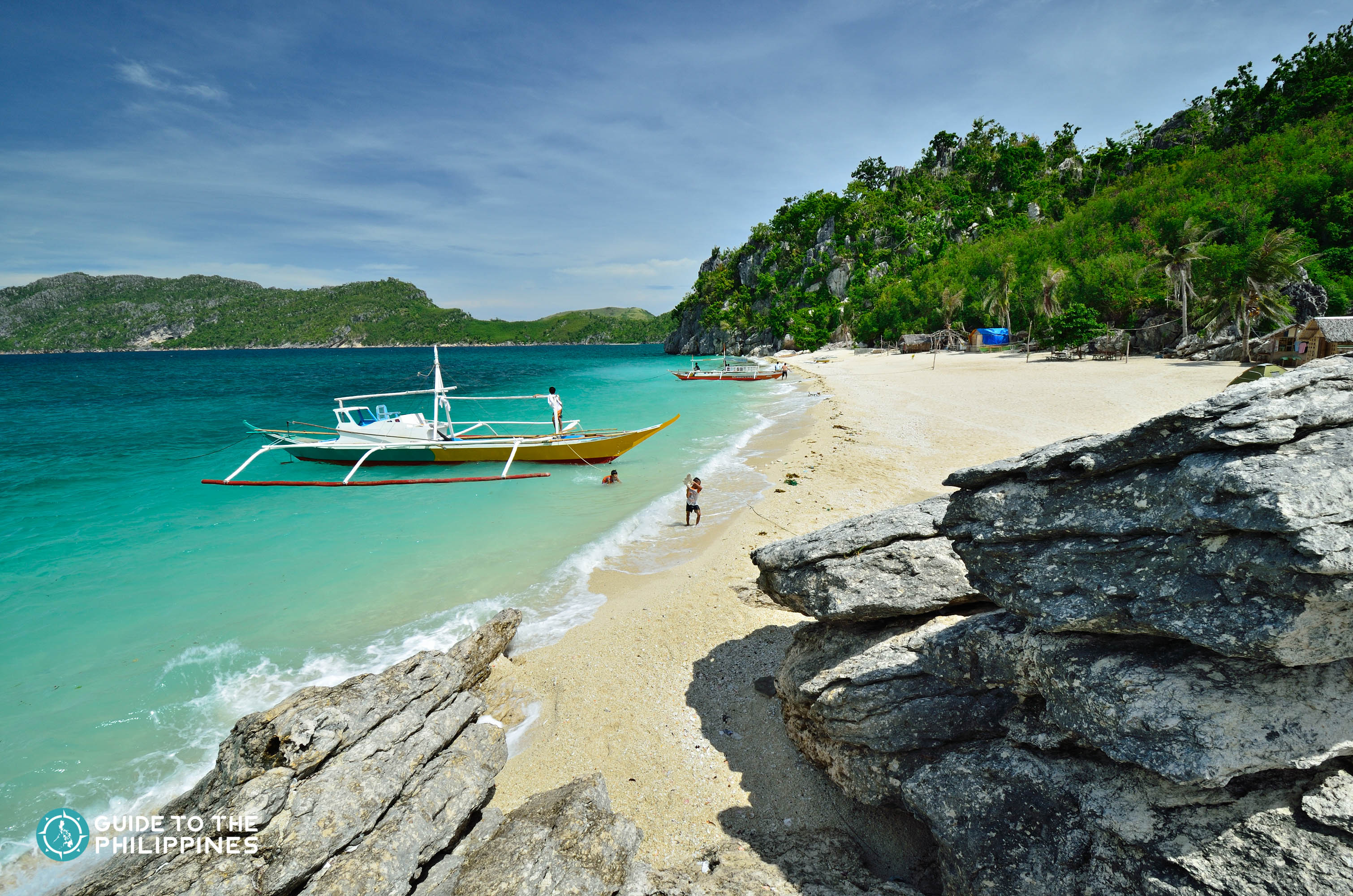 TopBanner_Boat docking on Antonia Beach.jpg