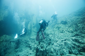 Snorkeling in Barracuda Lake