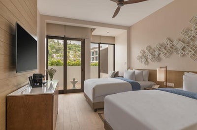 Deluxe Hillview at Crimson Resort and Spa Boracay