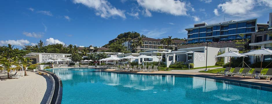 Luxe 4-Day Boracay Package at 5-Star Crimson Resort with Breakfast & Transfers