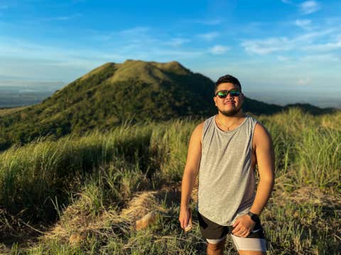 Mount Talamitam & Lantik Twin Hiking Tour in Batangas Province from Manila City