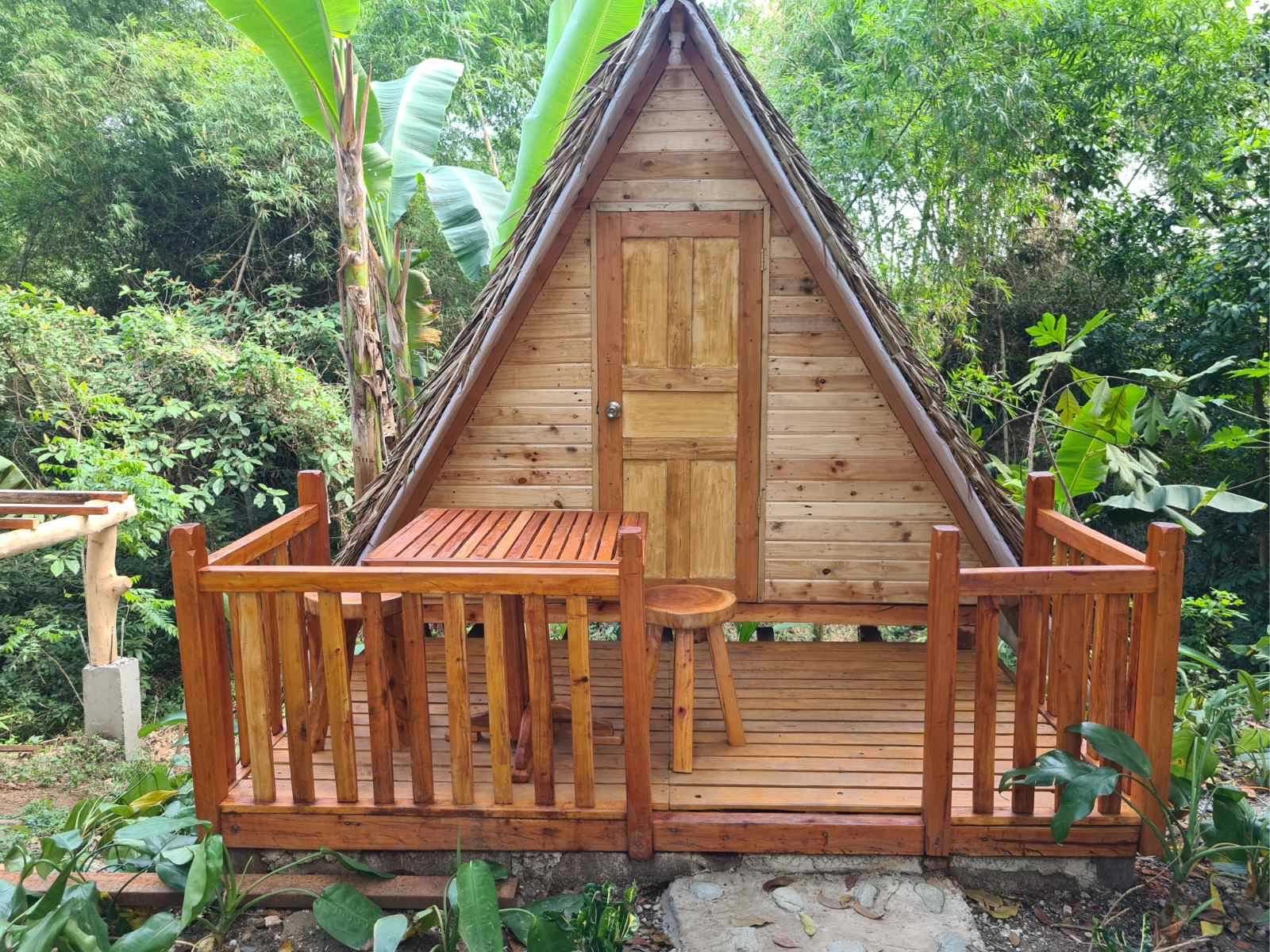 Riverfront Garden Resort's glamping cabin