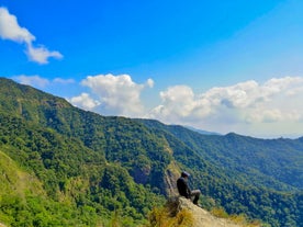 Minor day Hike for beginners at Batangas Mt. Gulugod Baboy and Bato Sa Buhangin Resort from Manila