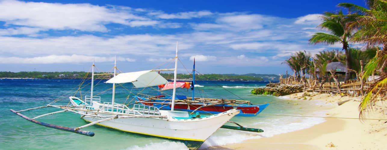 Boats for island hopping in Boracay