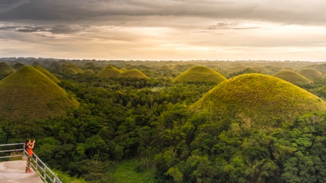 Enjoy the panoramic view of Cholate Hills at Bohol