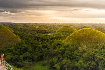 Enjoy the panoramic view of Cholate Hills at Bohol