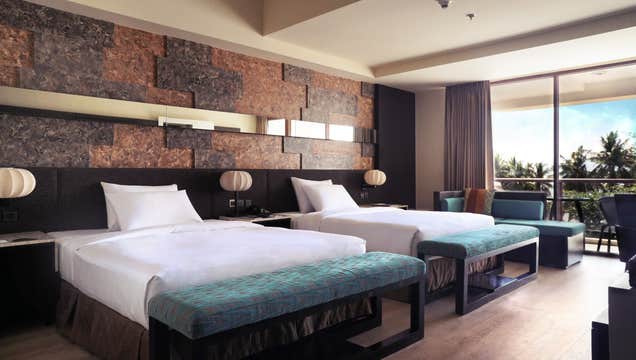 Relaxing 6-Day Bohol Island Tour Package to The Bellevue Resort with Local Flights