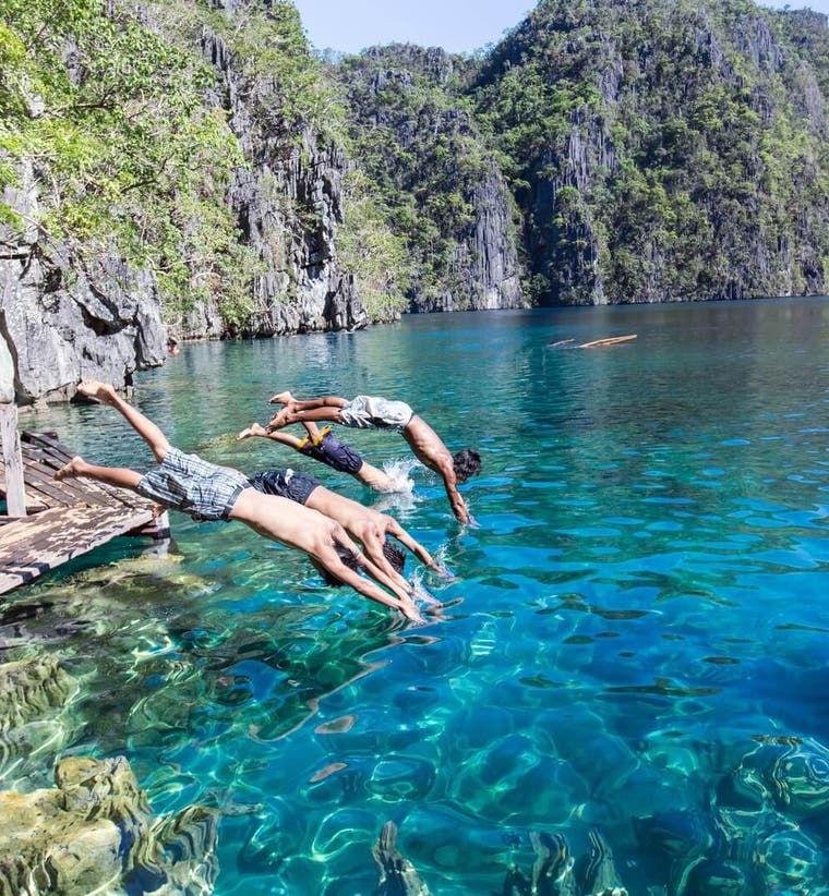 Kayangan Lake Tours
