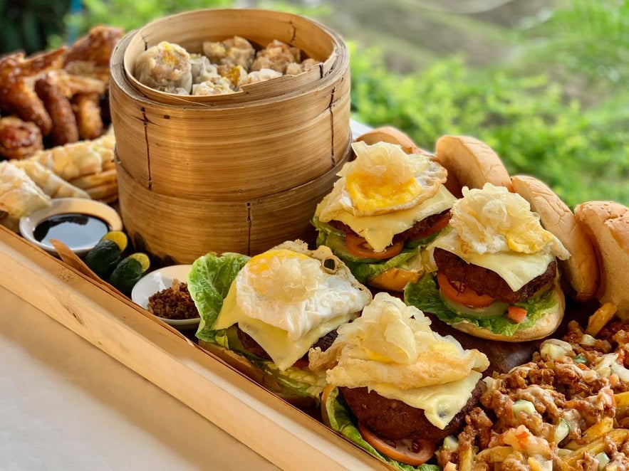 Socorro's Lakeside Restaurant and Grill's barkada bundle Socorro's Lakeside Restaurant and Grill's barkada bundle