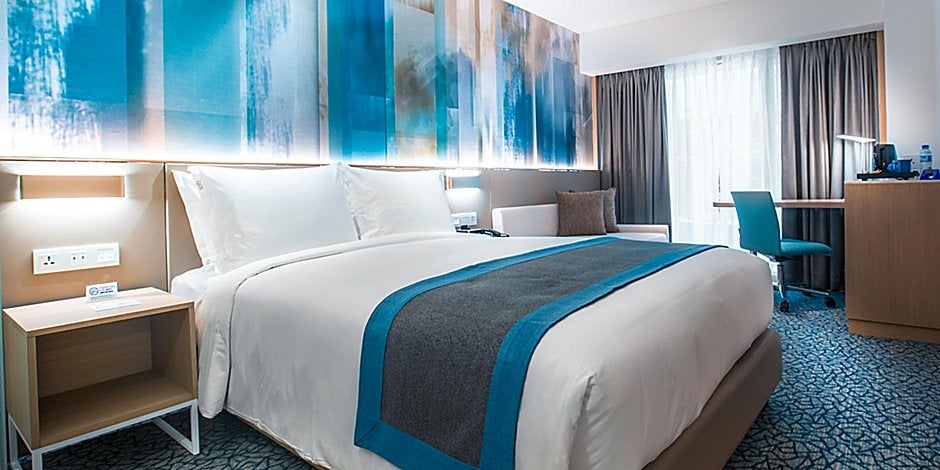 Superior Room, Holiday Inn Express Newport Pasay Manila