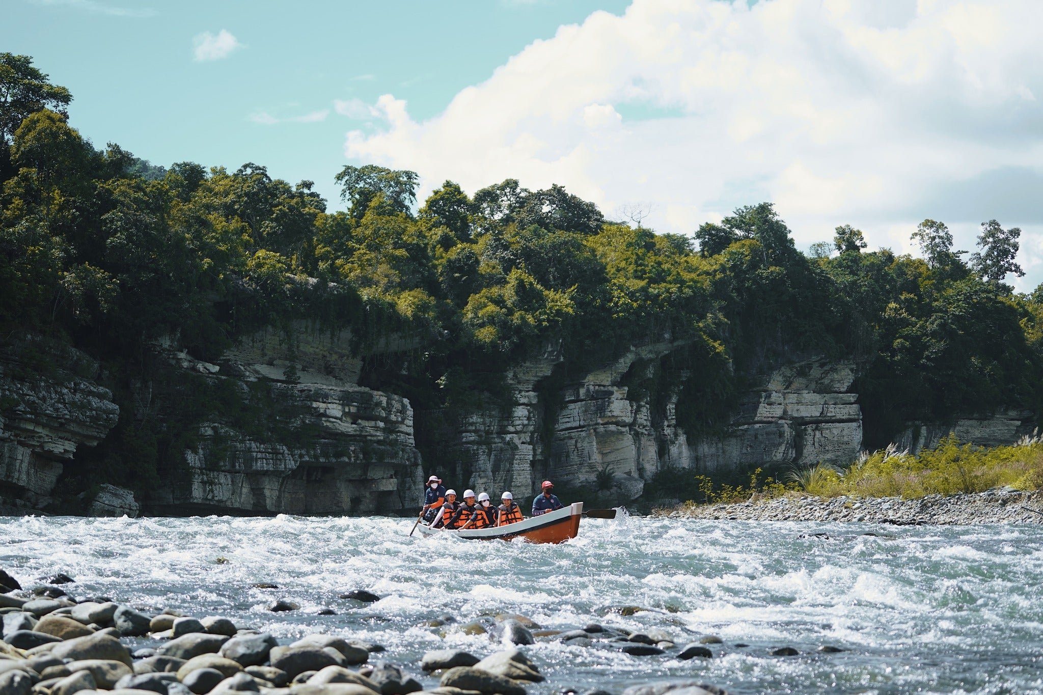 Whitewater rafting in Quirino Province