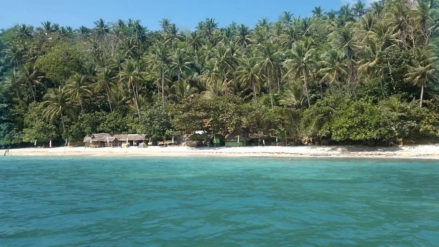 Muladbucad White Beach Muladbucad White Beach