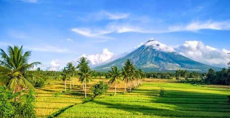 Top 20 Albay Tourist Spots &amp; Things to Do: Best Mayon Volcano Views, Beaches, Fun Activities