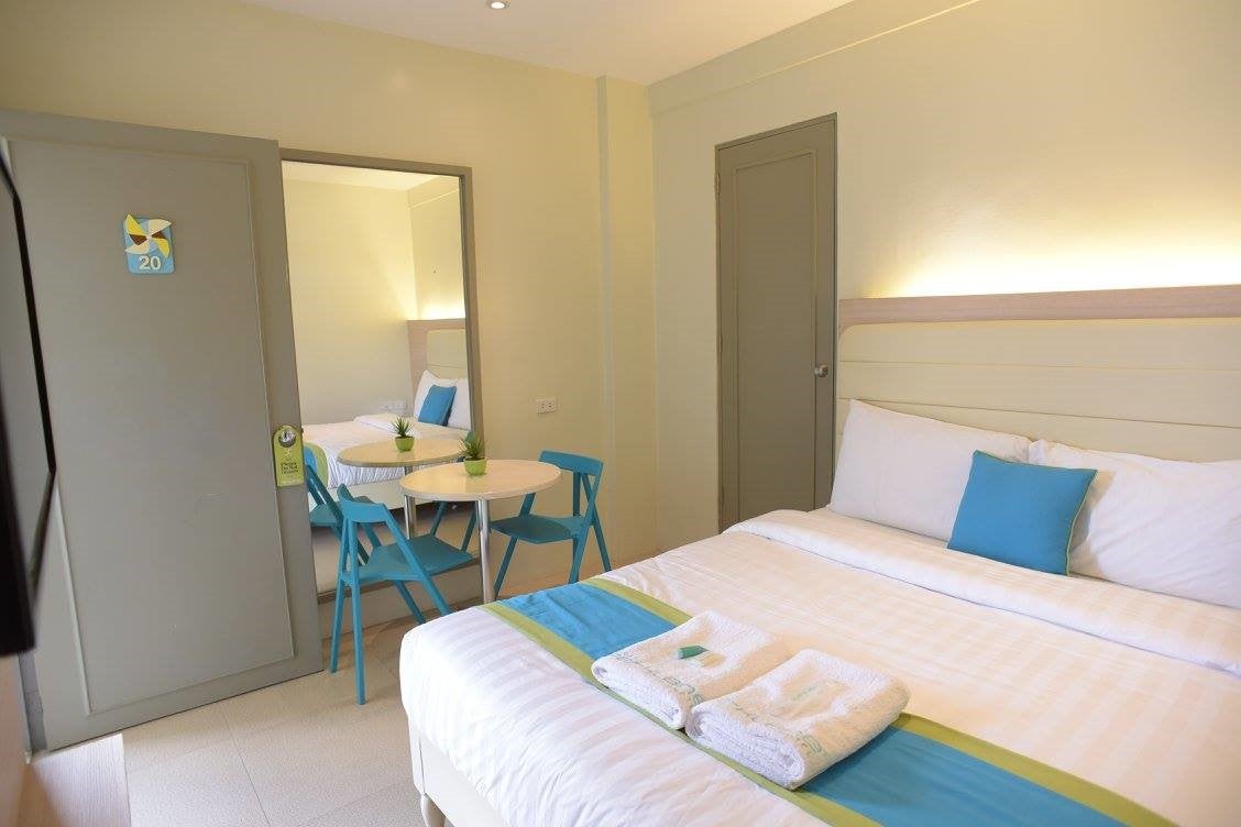 VYBE Hotel's deluxe room