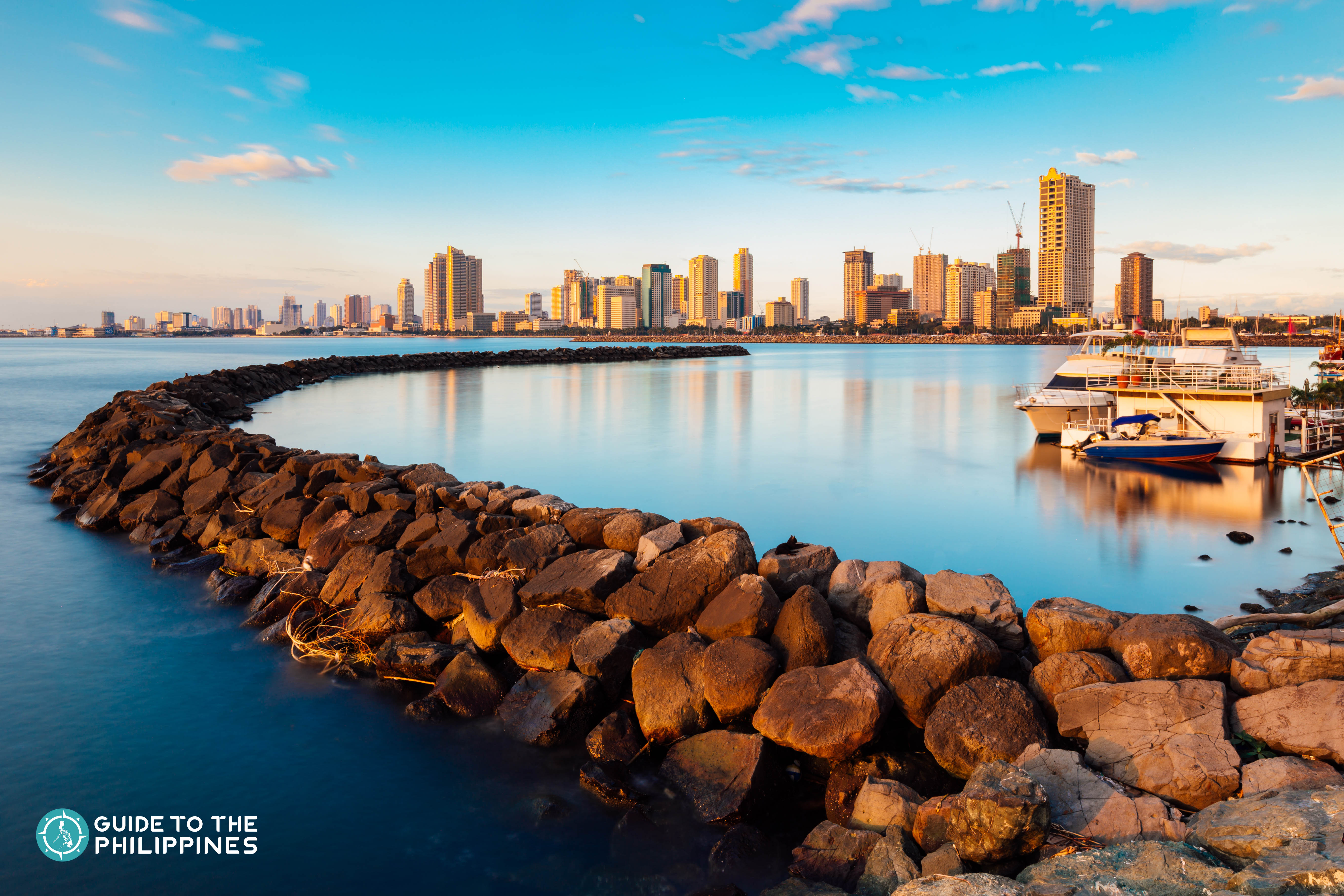 Manila Bay at dusk